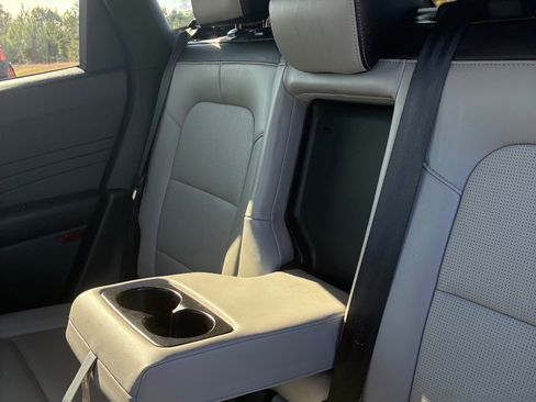 Used 2024 Ford Escape Platinum image 31