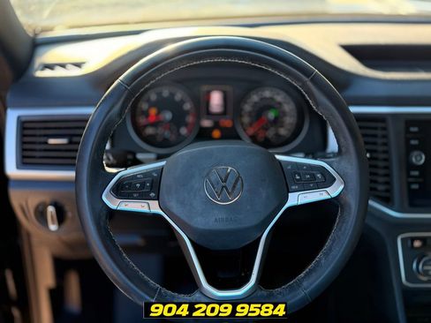 Used 2021 Volkswagen Atlas Cross Sport SE FWD image 17