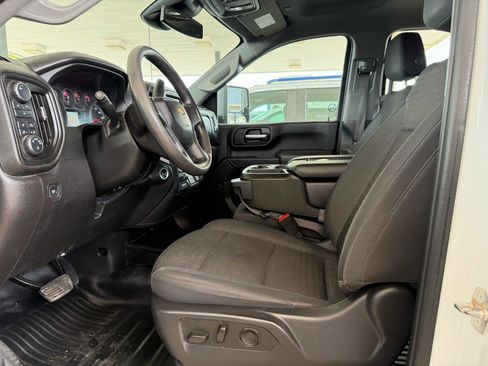 Used 2024 Chevrolet Silverado 2500 W/T w/ WT Convenience Package AWD/4WD image 28