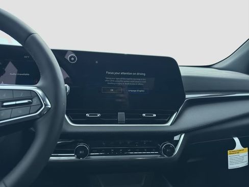New 2026 Chevrolet Equinox LT AWD/4WD image 15