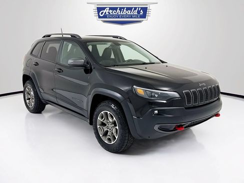 Used 2020 Jeep Cherokee Trailhawk AWD/4WD image 1