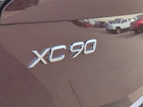 New 2026 Volvo XC90 B6 Plus image 5