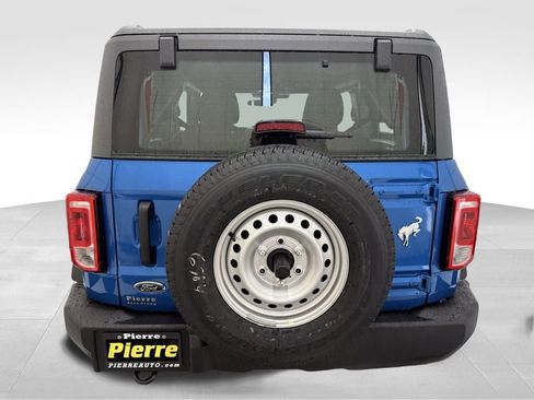 New 2025 Ford Bronco 2-Door image 3