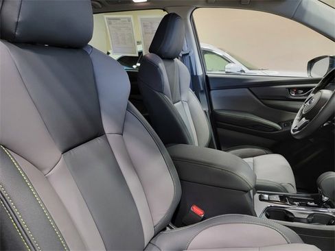 Used 2025 Subaru Ascent Onyx Edition image 14