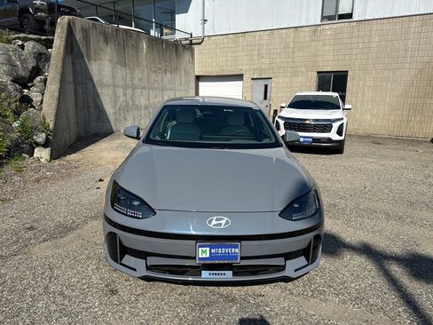 Certified 2023 Hyundai Ioniq 6 SEL AWD/4WD image 10