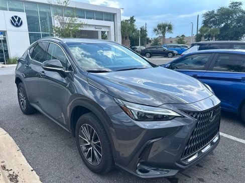 Used 2023 Lexus NX 250 FWD w/ Towing Package (2000 Lbs) image 3