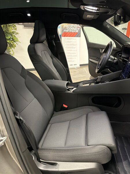Used 2022 Polestar Polestar 2 w/ Plus Package AWD/4WD image 34