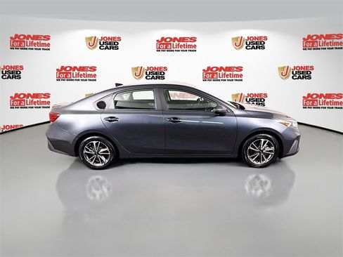 Used 2023 Kia Forte LXS image 15