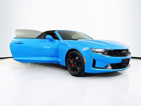 Used 2023 Chevrolet Camaro LT RWD image 20