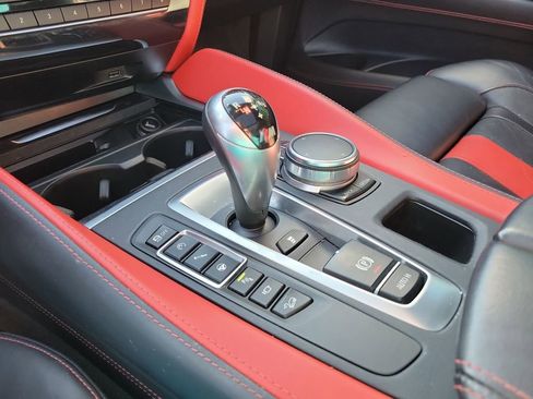 Used 2018 BMW X5 M image 36