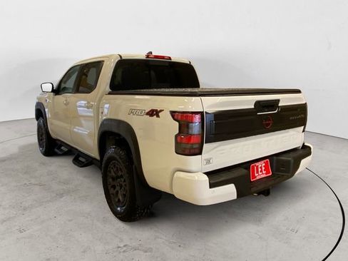 New 2026 Nissan Frontier PRO-4X w/ Pro-4x Convenience Package image 3