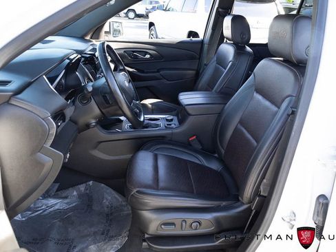 Used 2023 Chevrolet Traverse High Country w/ LPO, Floor Liner Package AWD/4WD image 24
