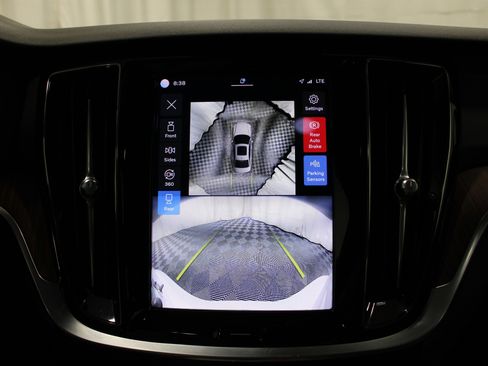 Used 2024 Volvo S60 B5 Plus FWD image 16