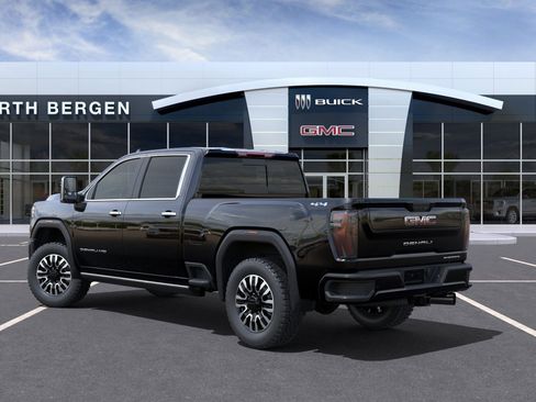 New 2025 GMC Sierra 2500 Denali Ultimate image 3