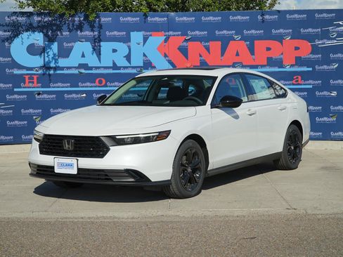 New 2025 Honda Accord SE image 1