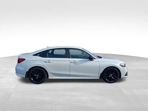 Used 2024 Honda Civic Sport image 6