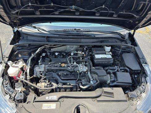 Used 2024 Toyota Corolla LE FWD image 19