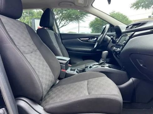 Used 2021 Nissan Rogue Sport SV FWD image 31