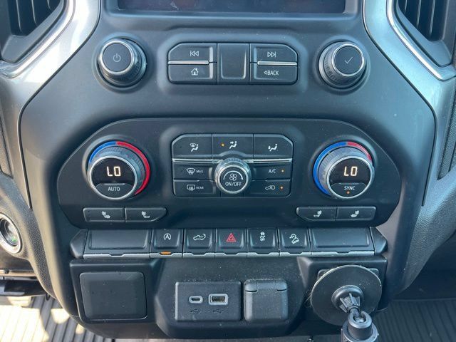 Used 2019 Chevrolet Silverado 1500 RST w/ All-Star Edition AWD/4WD image 25