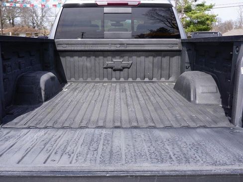 Used 2021 Chevrolet Silverado 1500 LT Trail Boss w/ Convenience Package II image 25