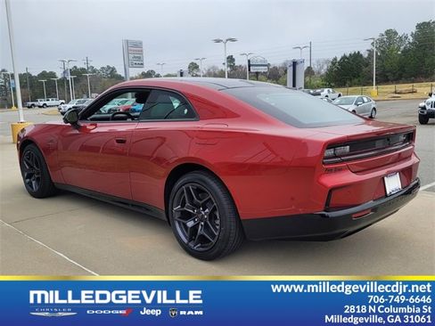New 2024 Dodge Charger R/T w/ Plus Group image 9