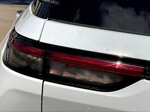 New 2023 Jeep Grand Cherokee Overland w/ Advanced Protech Group III image 14