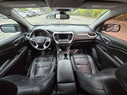 Used 2019 GMC Acadia SLT w/ LPO, Floor Liner Package image 21