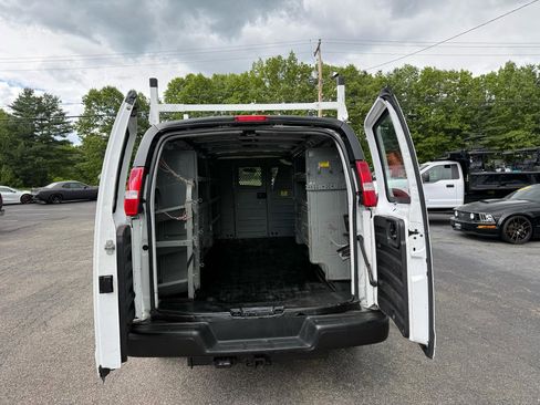 Used 2020 Chevrolet Express 2500 Extended w/ Enhanced Convenience Package RWD image 29