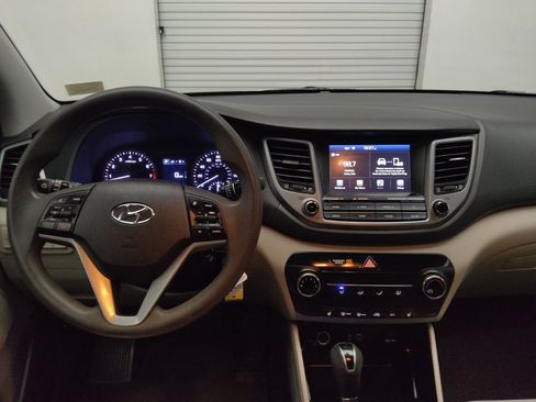 Used 2018 Hyundai Tucson SEL FWD image 22
