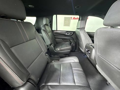 Used 2023 Chevrolet Suburban RST w/ Luxury Package RWD image 48