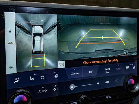 Used 2025 Lexus GX 550 image 23