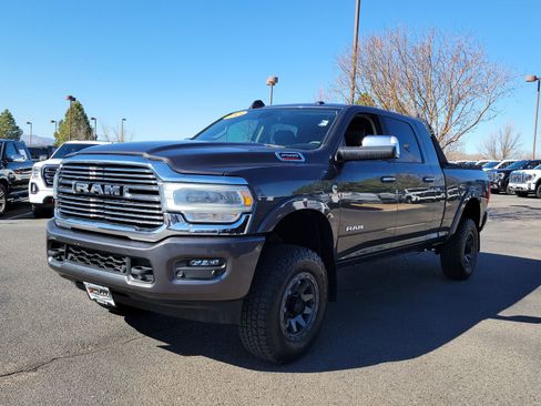 Used 2021 RAM 2500 Laramie w/ Body Color Bumper Group AWD/4WD image 4