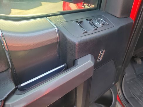 Used 2016 Ford F150 XLT w/ Equipment Group 302A Luxury image 20