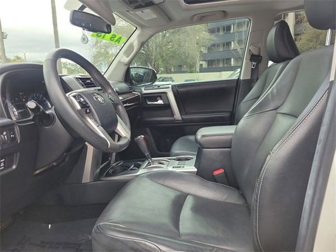 Used 2017 Toyota 4Runner Limited image 10