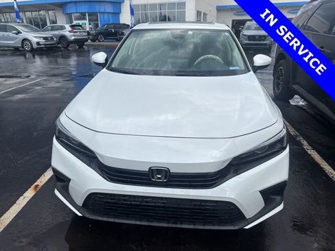 Used 2023 Honda Civic EX image 2