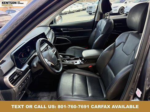 Used 2025 Kia Telluride S AWD/4WD image 34