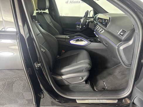 Certified 2025 Mercedes-Benz GLS 450 4MATIC image 14