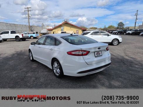 Used 2013 Ford Fusion SE FWD image 5