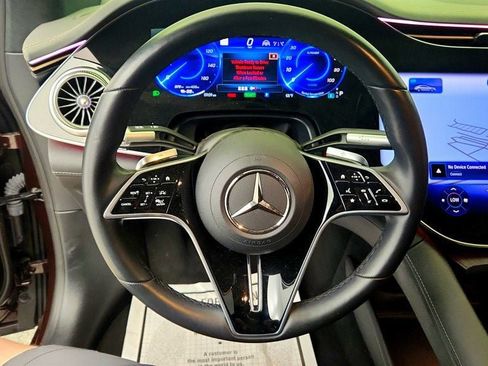 Used 2024 Mercedes-Benz EQS 580 4MATIC Sedan w/ Executive Interior Package image 13
