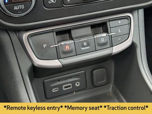 Used 2023 GMC Terrain AT4 w/ Infotainment Package II image 10