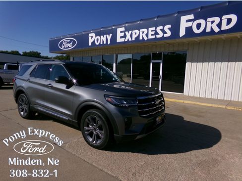 New 2025 Ford Explorer Active image 1