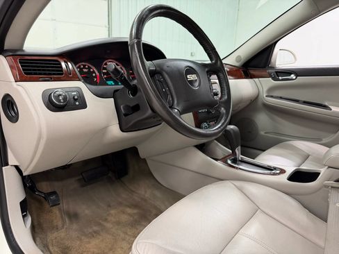 Used 2007 Chevrolet Impala SS w/ Convenience Package FWD image 12