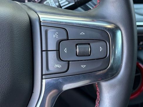 Certified 2023 Chevrolet Blazer RS w/ Driver Confidence II Package image 8