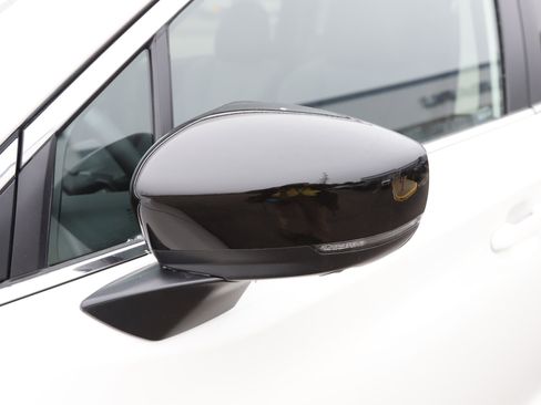 New 2026 Subaru Ascent Limited image 13