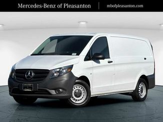 Used 2023 Mercedes-Benz Metris video 1