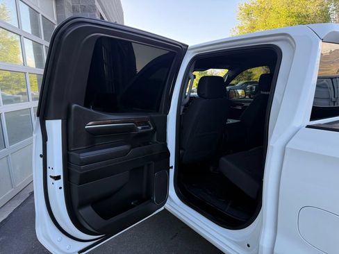 Used 2023 GMC Sierra 1500 SLE AWD/4WD image 28