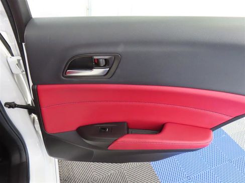 Used 2022 Acura ILX image 32