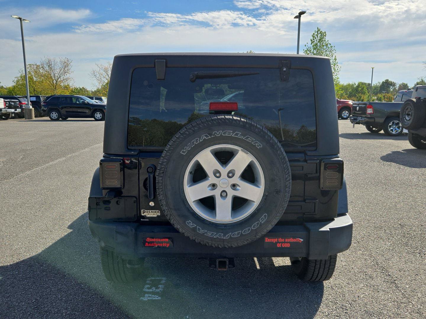 Used 2014 Jeep Wrangler Sport w/ Quick Order Package 24S AWD/4WD image 6