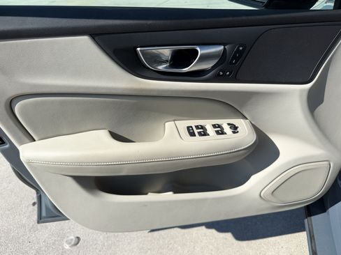 Used 2024 Volvo S60 B5 Plus w/ Climate Package FWD image 13