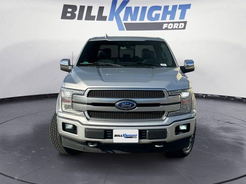 Used 2018 Ford F150 Platinum w/ Equipment Group 701A Luxury image 8